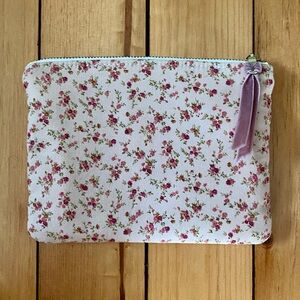 100% Cotton Handmade Floral Zip Pouch